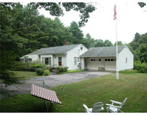 39 Old County Road York, ME 03902 - Photo 2 of 25 Exterior Front.