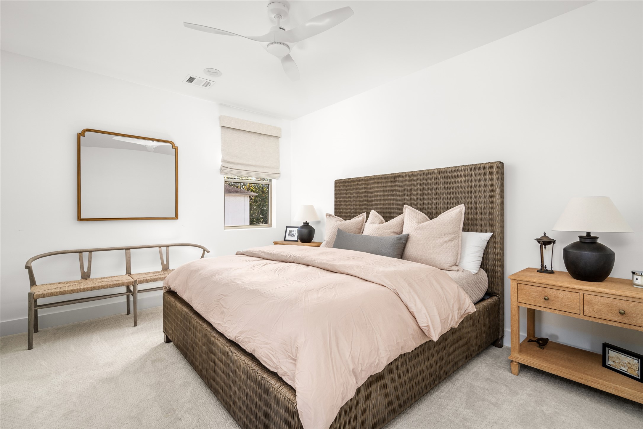 1728 Ridgewood Street Houston, TX 77006 - Photo 34 of 43 Gallery Image 34
