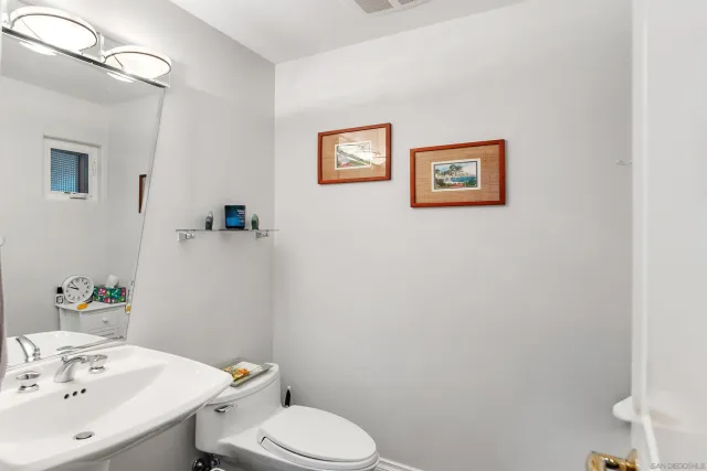 $2,148,888 | 1427 Buckskin Drive, Escondido, CA 92029