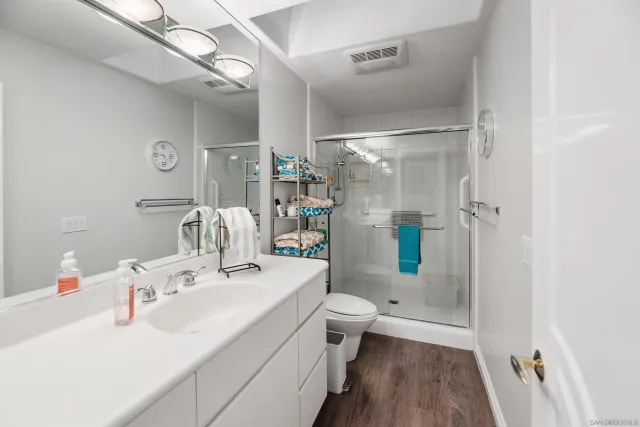 $2,148,888 | 1427 Buckskin Drive, Escondido, CA 92029