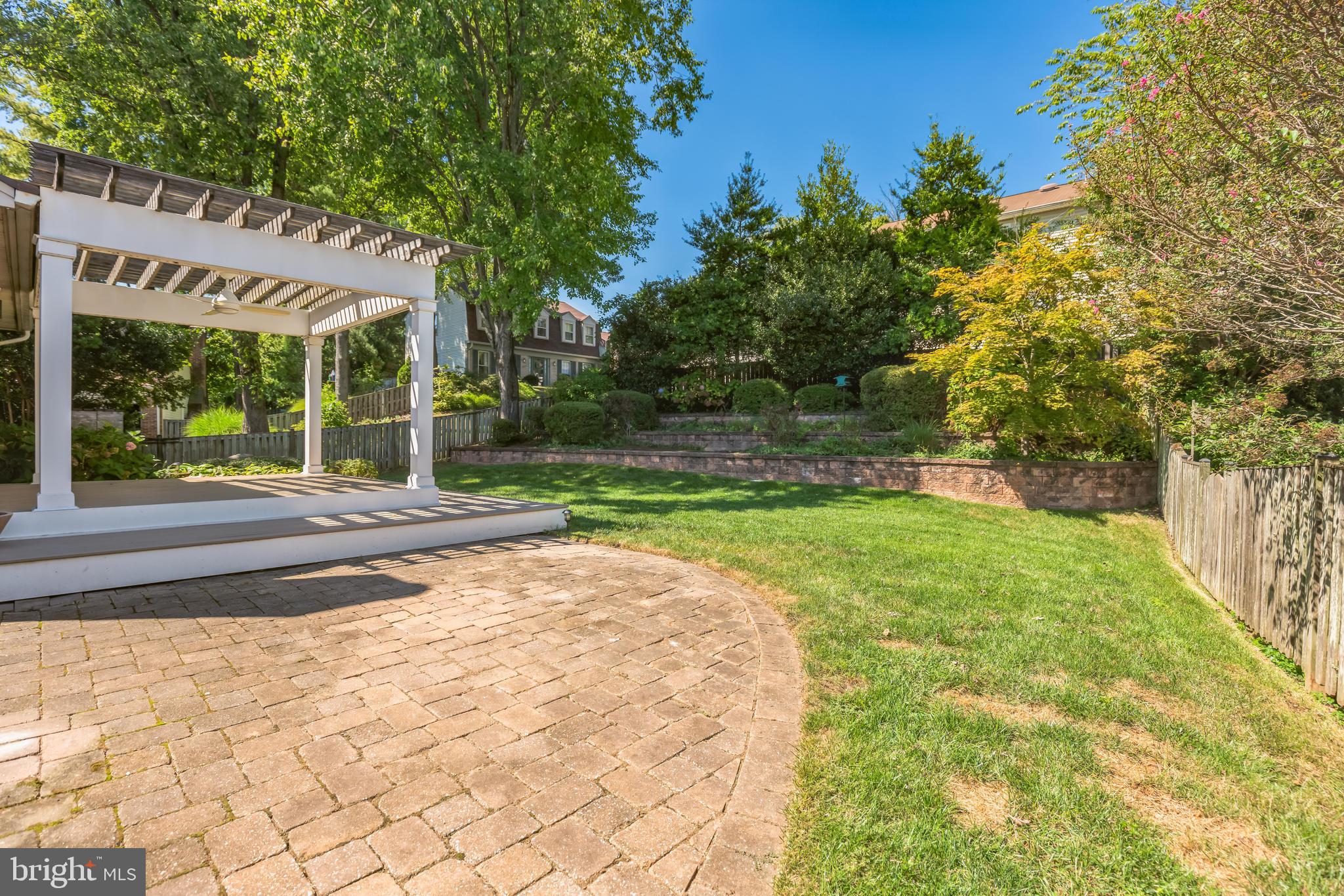 6206 Winnepeg Drive Burke, VA 22015 - Photo 26 of 29 Fenced Rear Yard