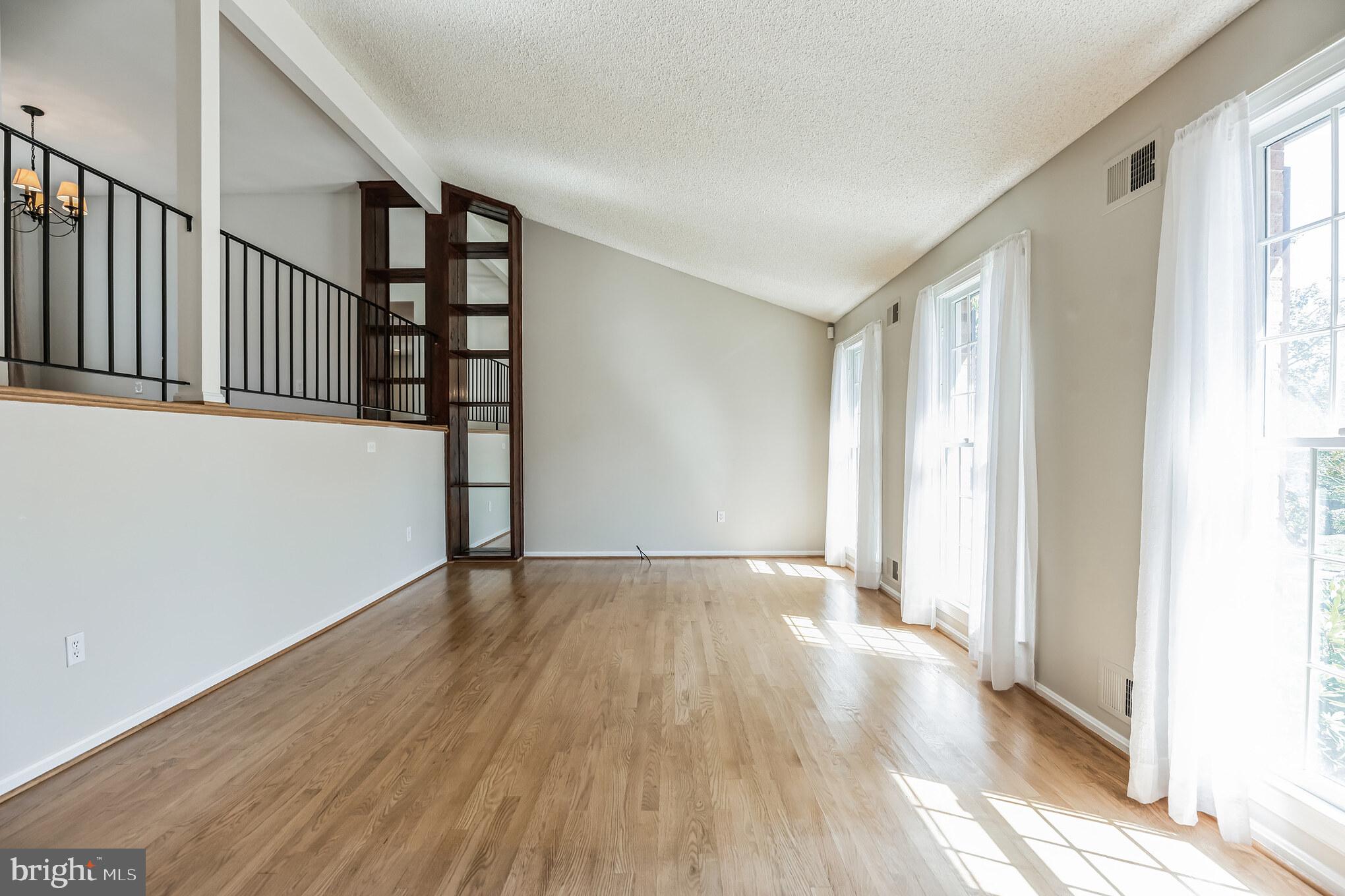 6206 Winnepeg Drive Burke, VA 22015 - Photo 3 of 29 Spacious Living Room