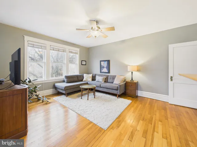 $225,000 | 2447 North 2nd Street, Harrisburg, PA 17110