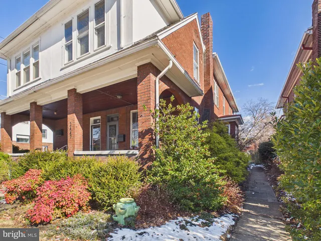 $225,000 | 2447 North 2nd Street, Harrisburg, PA 17110