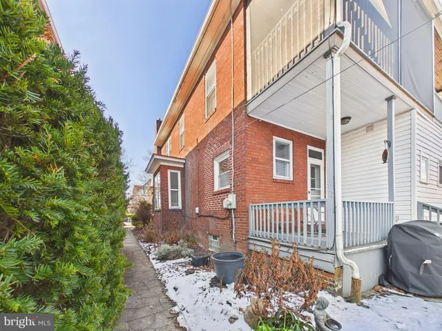 $225,000 | 2447 North 2nd Street, Harrisburg, PA 17110