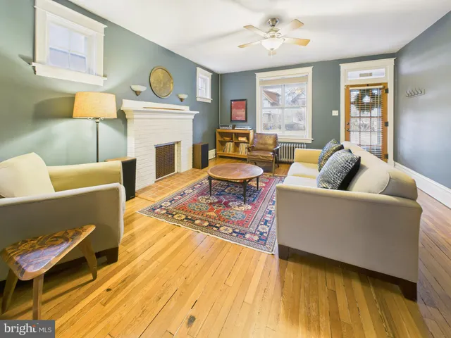 $225,000 | 2447 North 2nd Street, Harrisburg, PA 17110