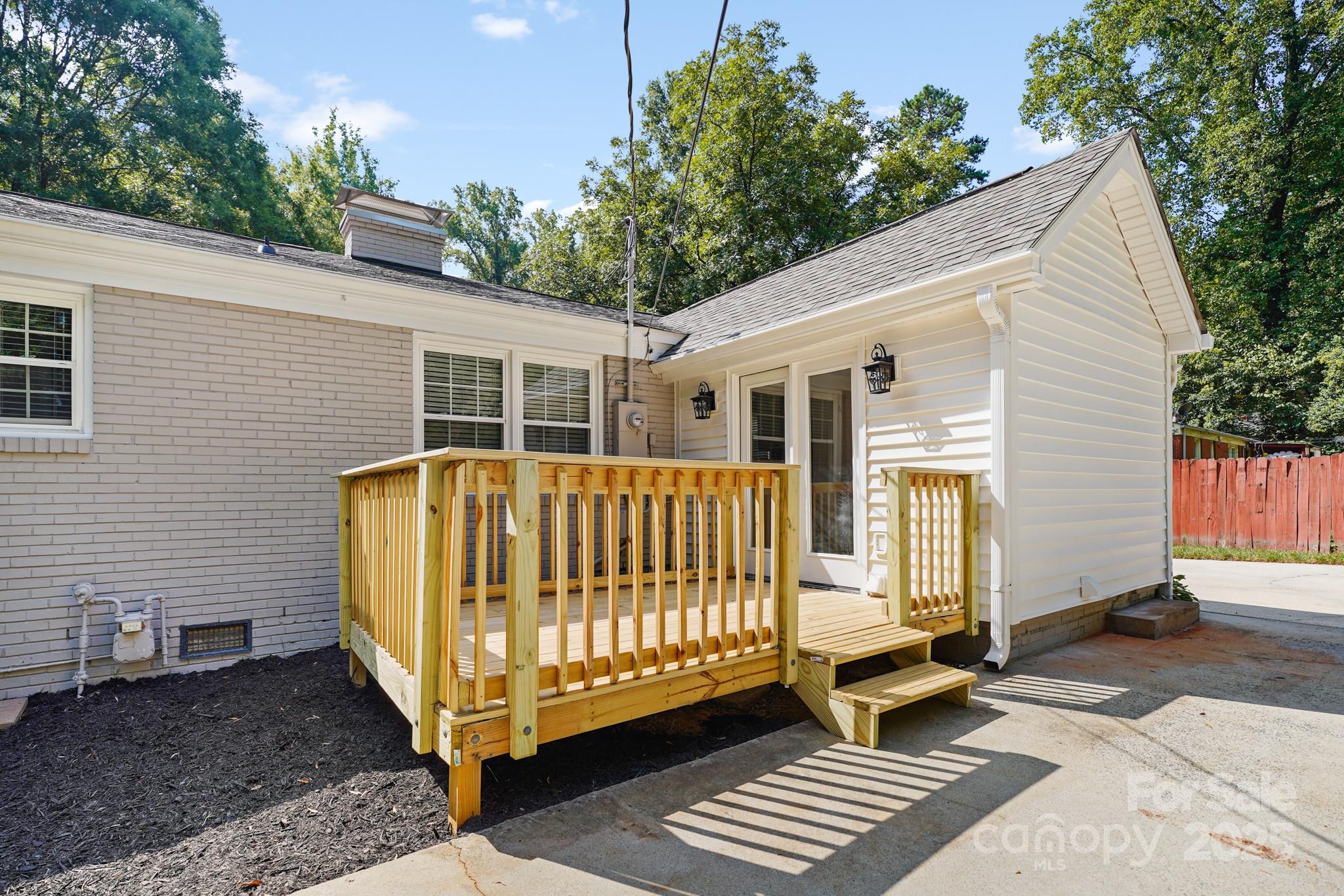 2830 Royston Road, Unit 2 Charlotte, NC 28208 - Photo 7 of 27