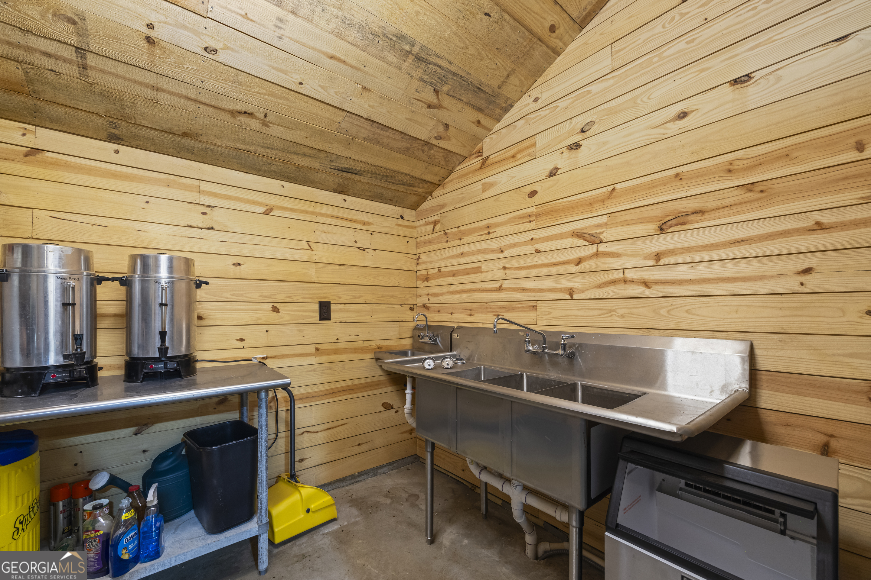 215 Hartwell Road Lavonia, GA 30553 - Photo 50 of 80