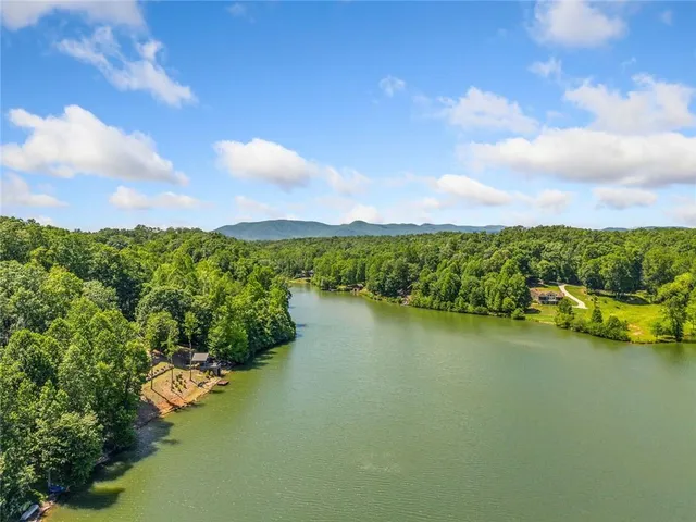 $1,150,000 | 77 North Shore Drive, Cleveland, GA 30528