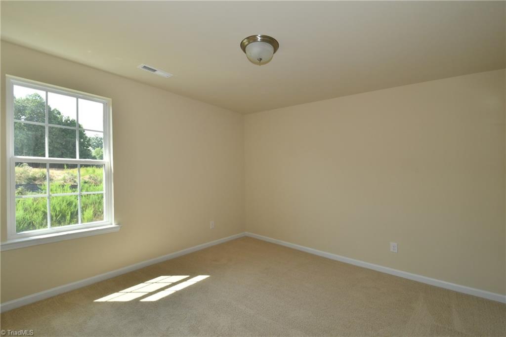 4512 Silo Ridge, Unit 148 Clemmons, NC 27012 - Photo 14 of 18 Gallery Image 14