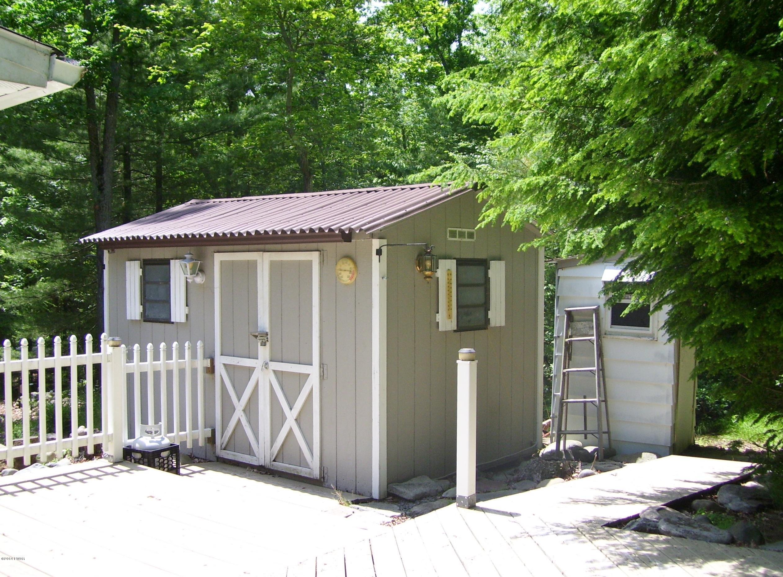 150 Old Rte 402 Dingmans Ferry, PA 18328 - Photo 23 of 29