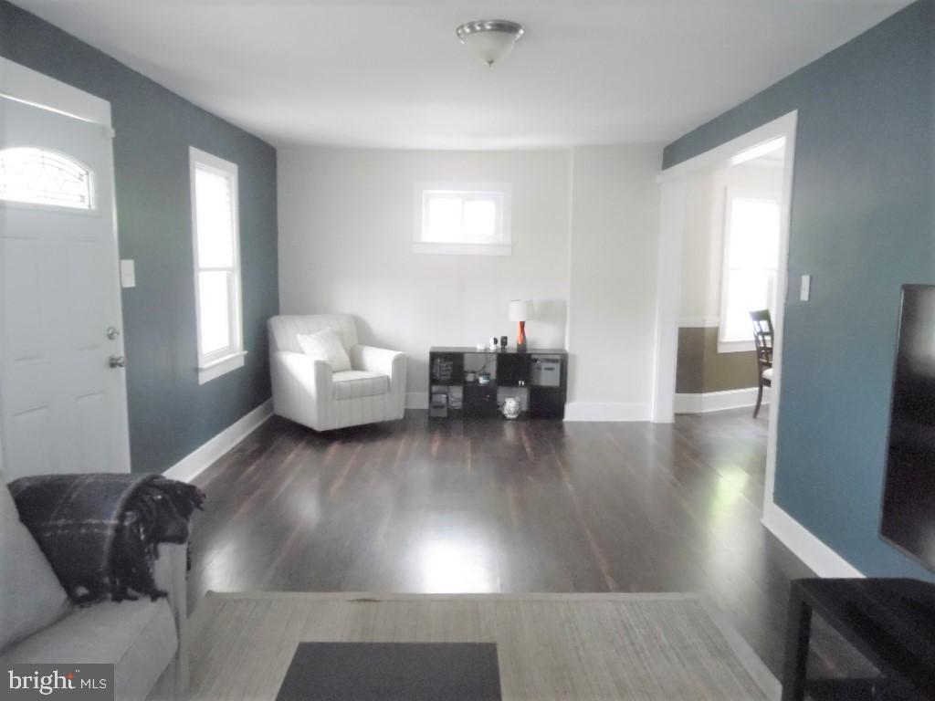 33 Forrest Avenue Runnemede, NJ 08078 - Photo 11 of 61
