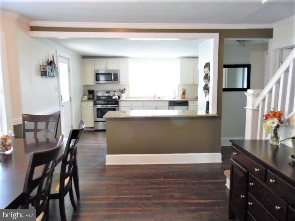 33 Forrest Avenue Runnemede, NJ 08078 - Photo 16 of 61