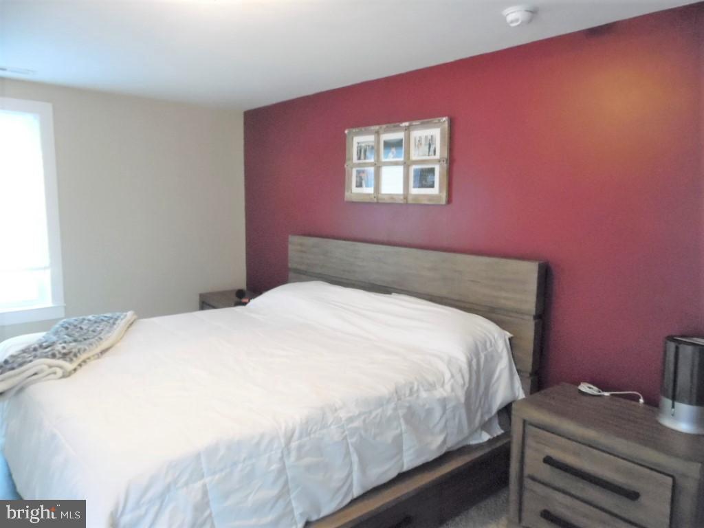 33 Forrest Avenue Runnemede, NJ 08078 - Photo 31 of 61 Primary Room
