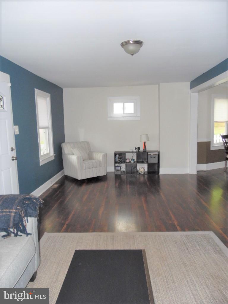 33 Forrest Avenue Runnemede, NJ 08078 - Photo 7 of 61