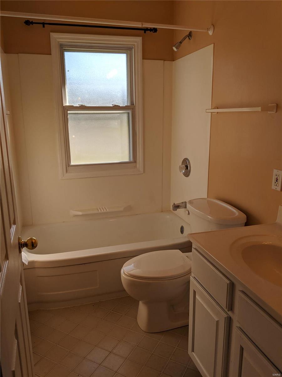 10231 Breckenridge Road St. Ann, MO 63074 - Photo 12 of 18 Gallery Image 12