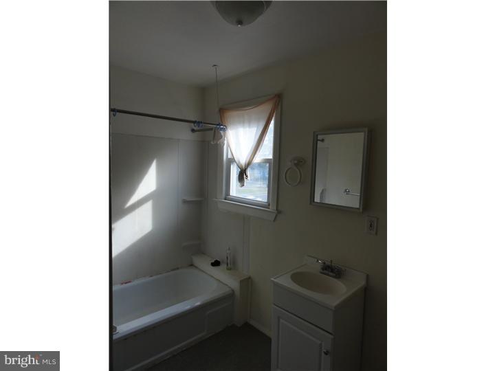 32 Rush Street Riverside, NJ 08075 - Photo 5 of 6