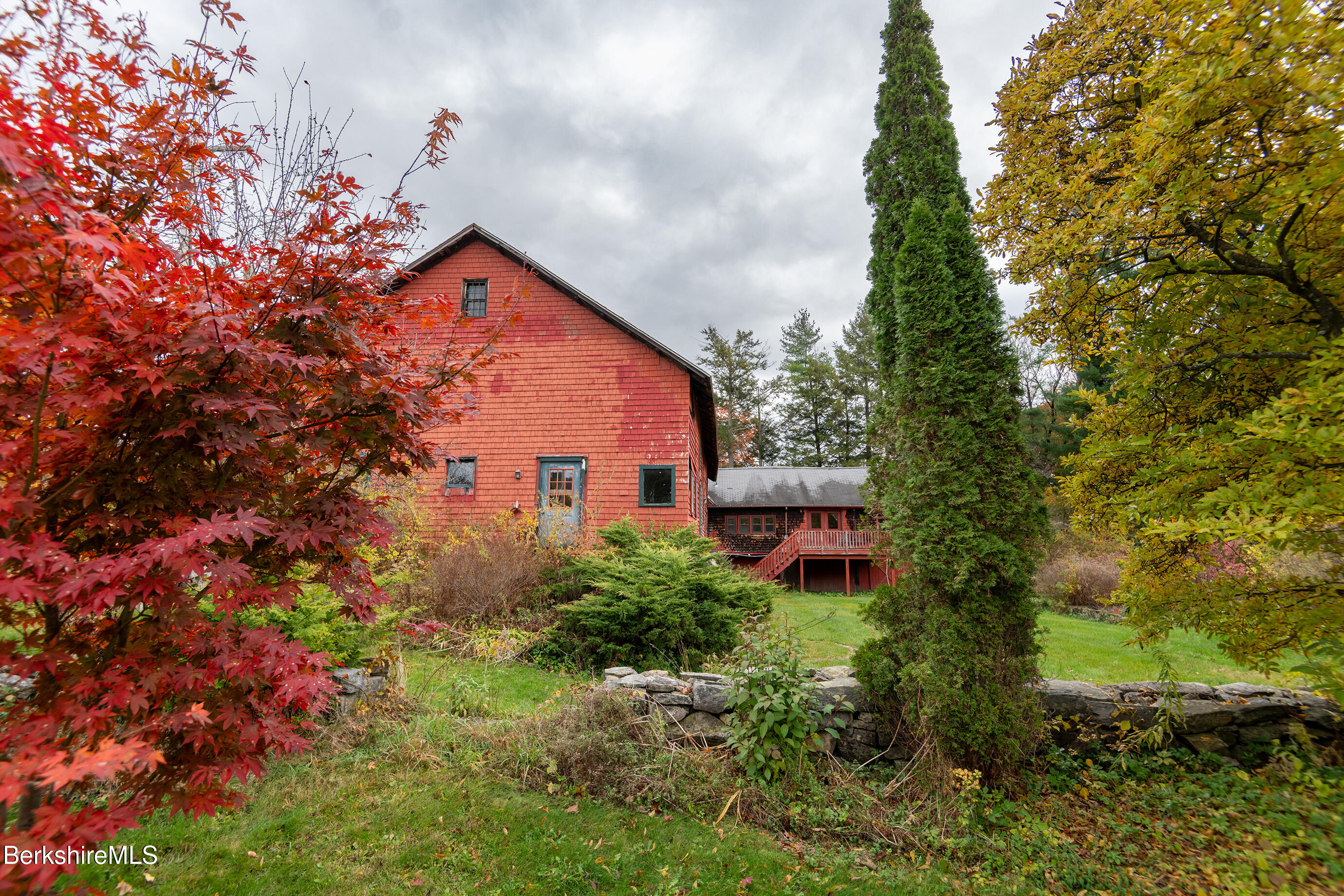 2 Devon Road Stockbridge, MA 01262 - Photo 8 of 12 2 Devon Rd