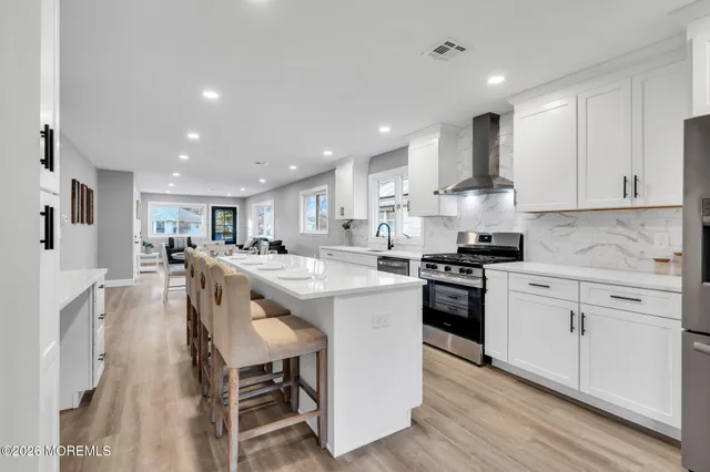 $375,000 | 15 Mt Logan Lane, Toms River, NJ 08753