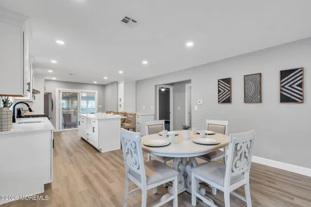 $375,000 | 15 Mt Logan Lane, Toms River, NJ 08753