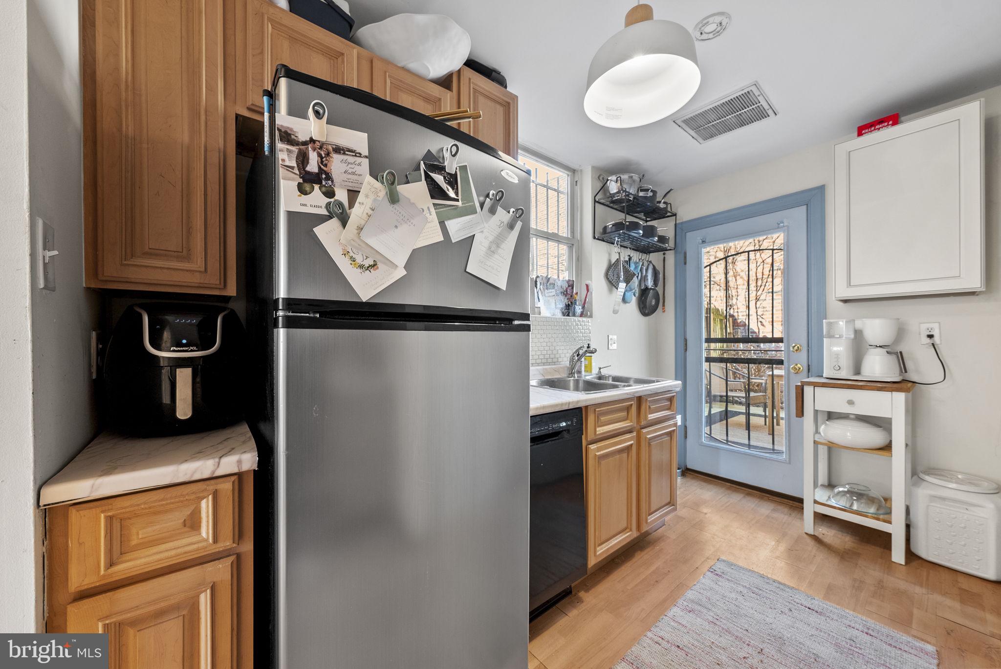 920 3rd Street Northeast Washington, DC 20002 - Photo 9 of 27 Kitchen