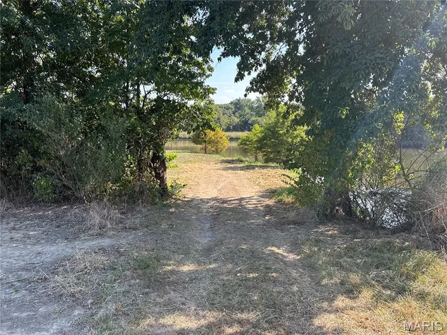 $677,600 | Xxxx Klohr Toen Lane, Columbia, IL 62236