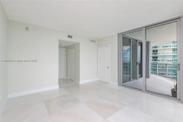 $13,500 | 488 Northeast 18th Street, Unit 1815, Miami, FL 33132