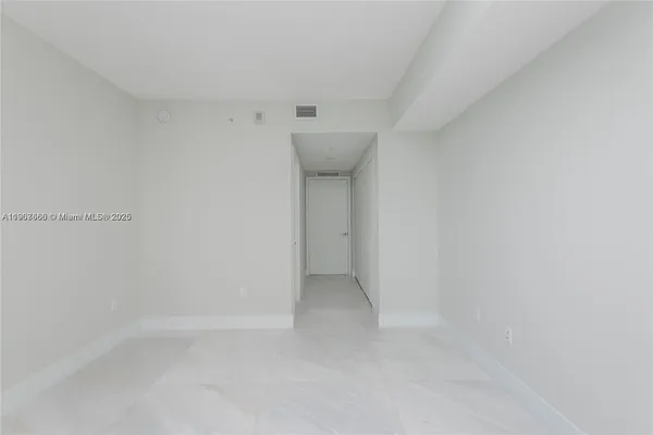 $13,500 | 488 Northeast 18th Street, Unit 1815, Miami, FL 33132
