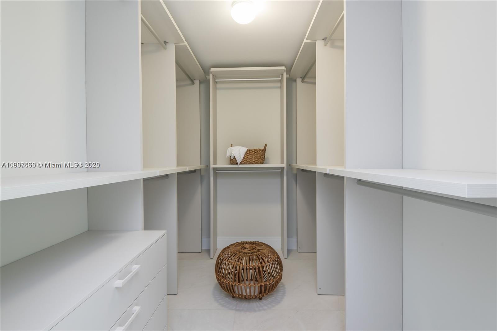 488 Northeast 18th Street, Unit 1815 Miami, FL 33132 - Photo 25 of 31 a view of cabinet