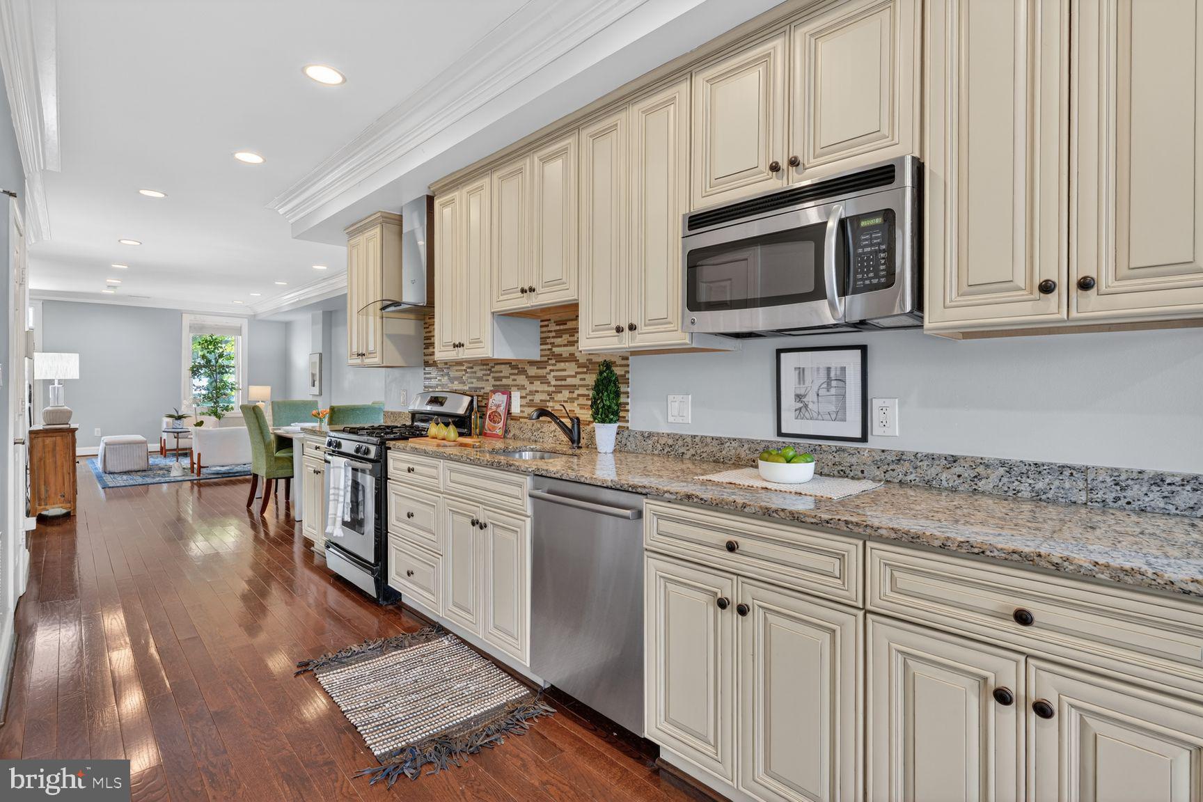 803 9th Street Northeast Washington, DC 20002 - Photo 12 of 29 Kitchen