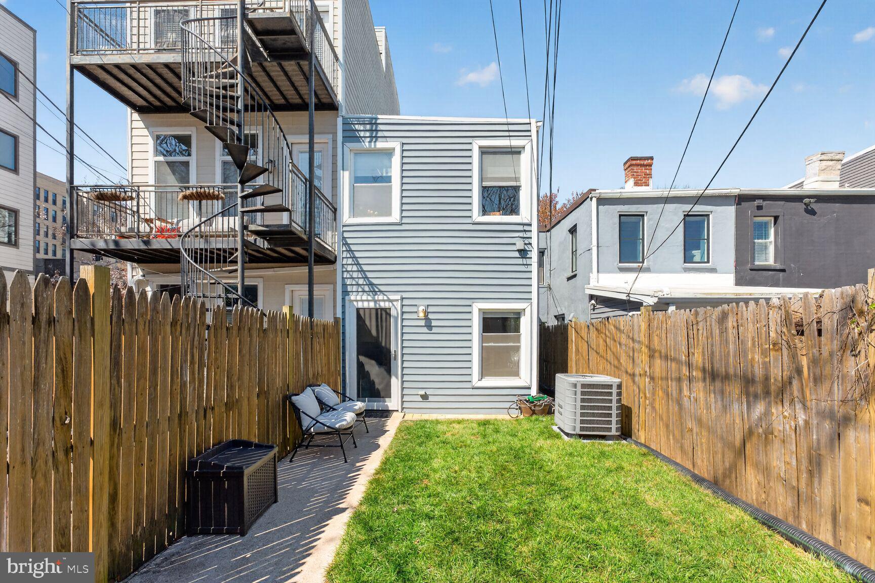 803 9th Street Northeast Washington, DC 20002 - Photo 18 of 22 Backyard