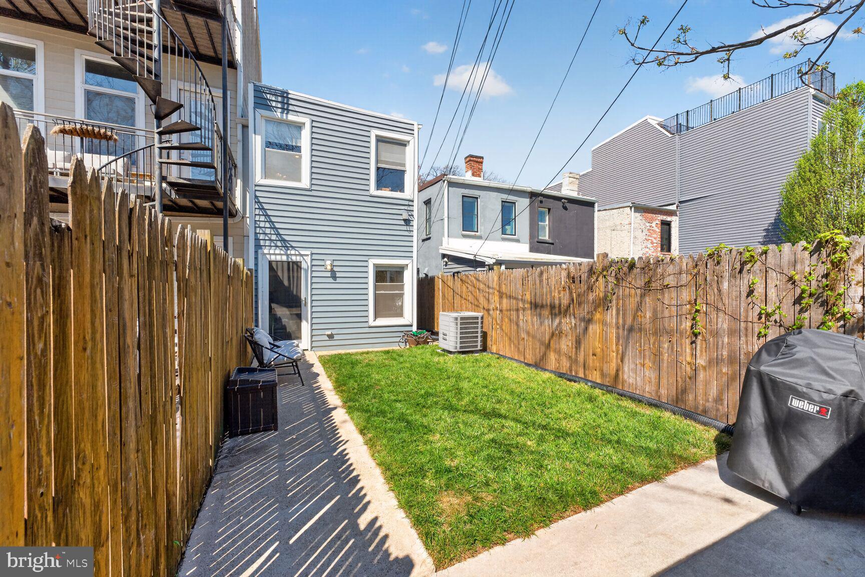 803 9th Street Northeast Washington, DC 20002 - Photo 20 of 22 Gorgeous outdoor space for doggies or humans