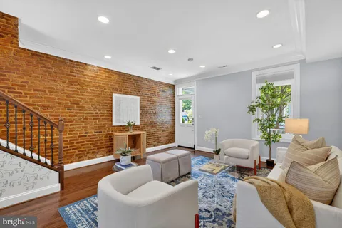 $924,900 | 803 9th Street Northeast, Washington, DC 20002