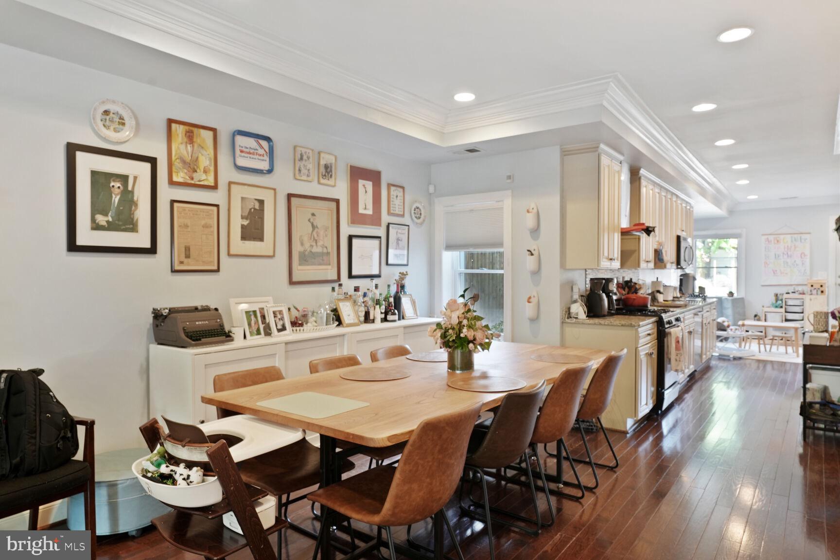 803 9th Street Northeast Washington, DC 20002 - Photo 6 of 22 Ample dining space