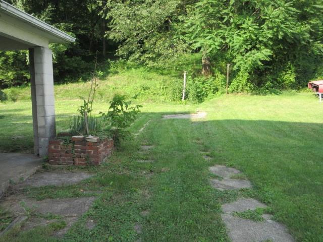 134-136 Redrow Road Smithton, PA 15479 - Photo 3 of 22 Gallery Image 3