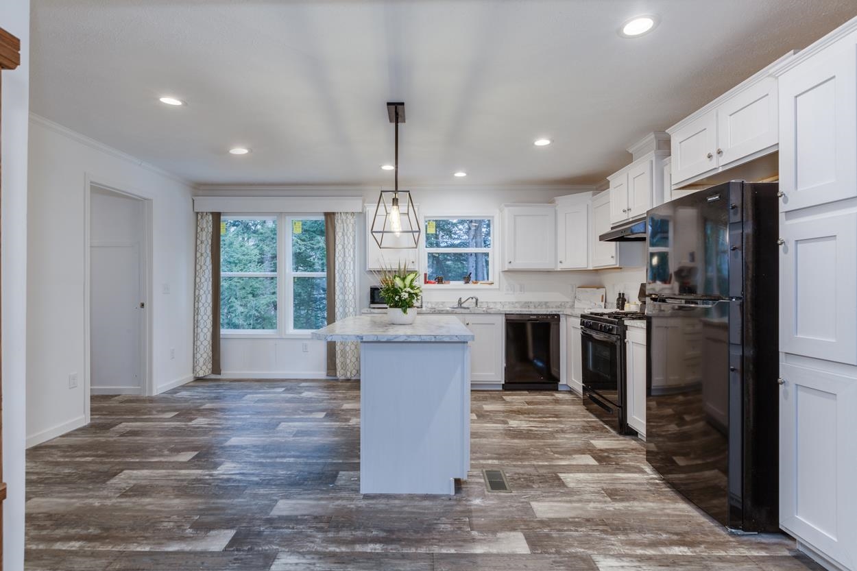 30 Evergreen Lane Hopkinton, NH 03229 - Photo 15 of 21