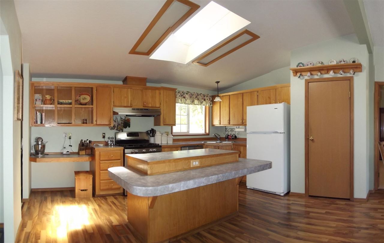 5457 West Tarbert Road Deer Park, WA 99006 - Photo 4 of 15