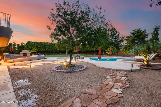 a balcony with an outdoor space