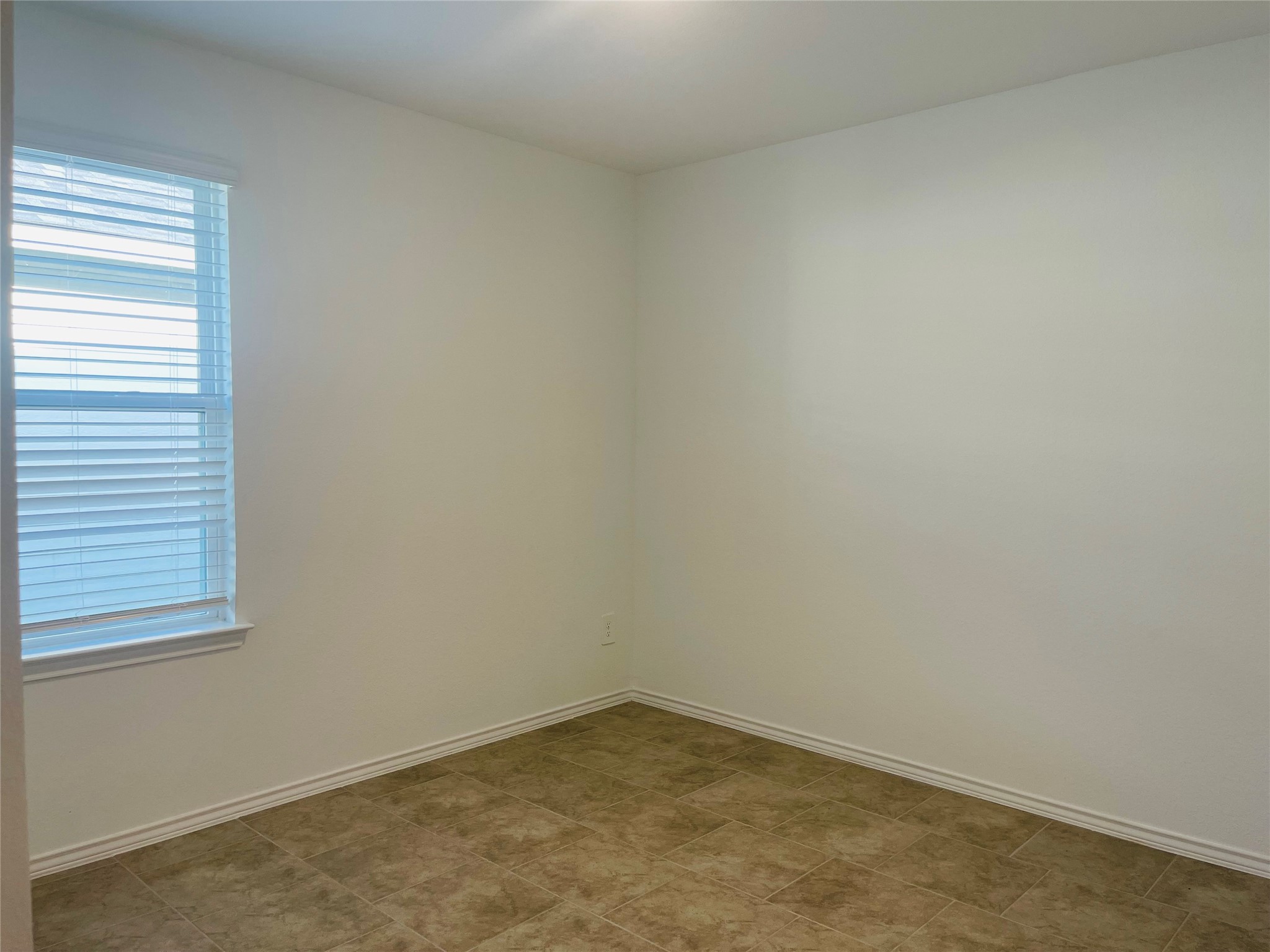 1122 Appaloosa Rosharon, TX 77583 - Photo 9 of 32 Gallery Image 9