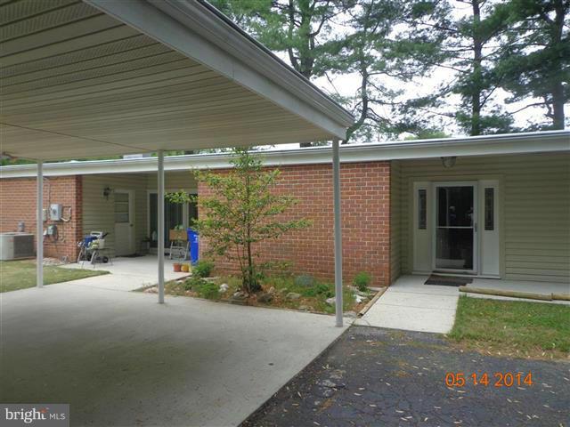 9441 North Penfield Road Columbia, MD 21045 - Photo 1 of 18 Exterior (Front)