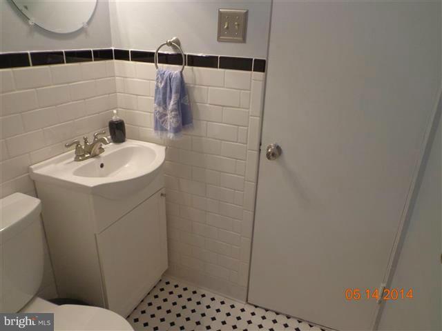 9441 North Penfield Road Columbia, MD 21045 - Photo 16 of 18 Bath
