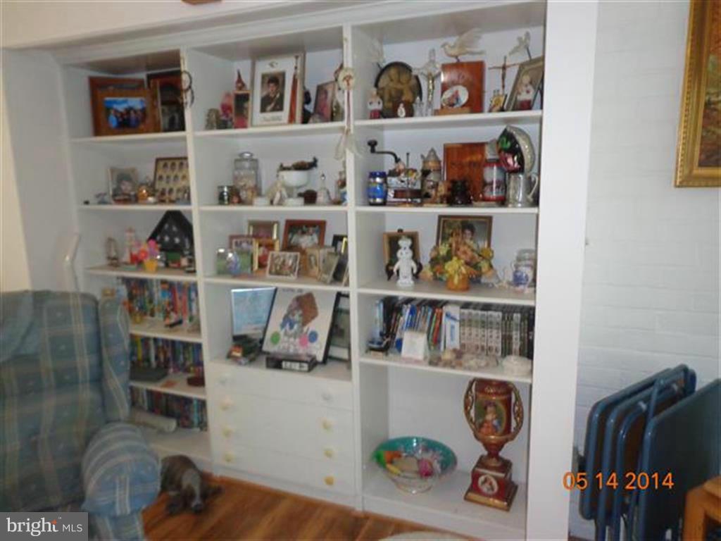 9441 North Penfield Road Columbia, MD 21045 - Photo 8 of 18 Interior (General)