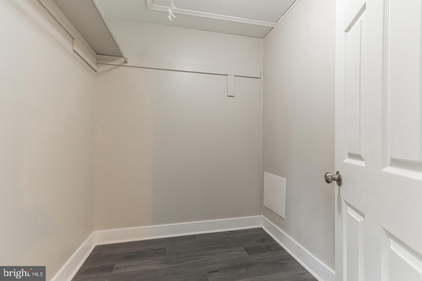 519 Linton Hill Road Newtown, PA 18940 - Photo 17 of 20 Walk in Closet