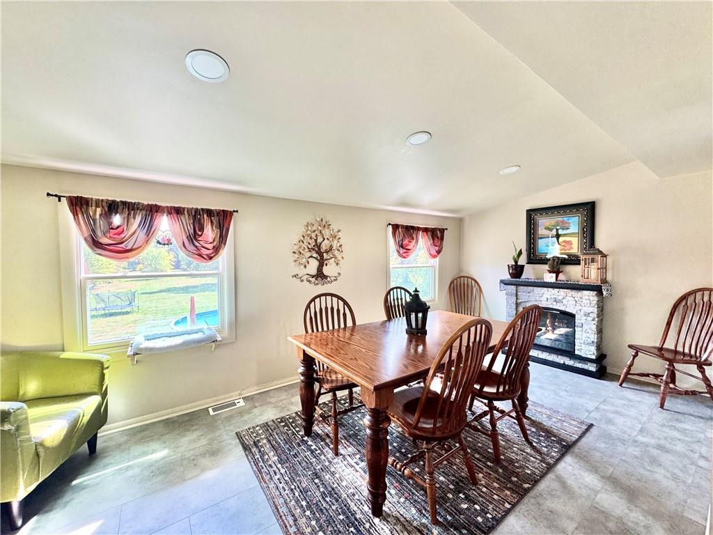 824 Shenango Road New Castle, PA 16101 - Photo 12 of 34 a dining room with furniture and window