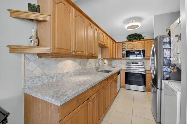 $200,000 | 1141 Violet Terrace, Unit 202, Delray Beach, FL 33445