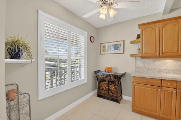 $200,000 | 1141 Violet Terrace, Unit 202, Delray Beach, FL 33445