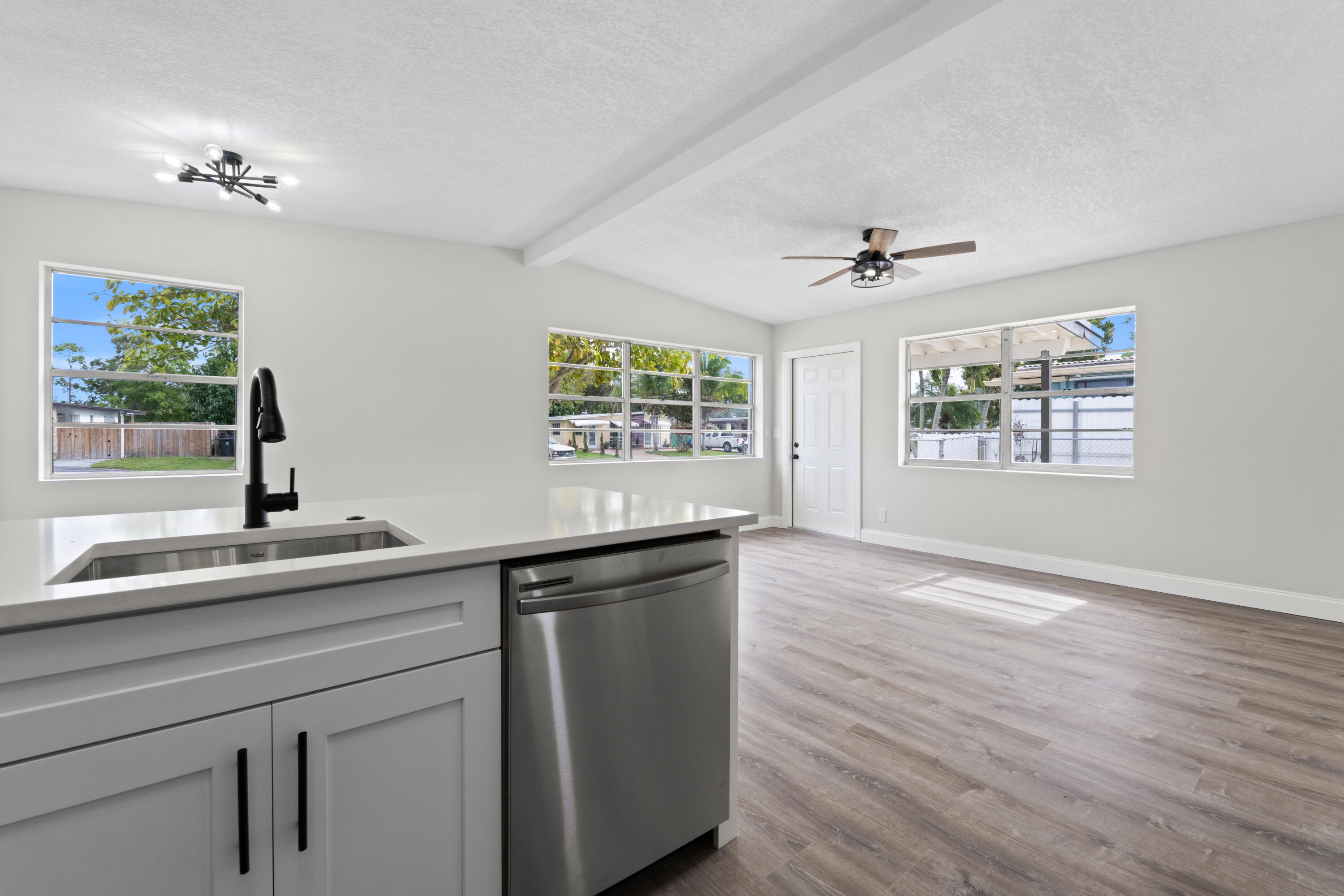 2415 Lewis Road West Palm Beach, FL 33415 - Photo 10 of 27 DSC03268