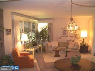 1203 Orchard Road Reading, PA 19611 - Photo 5 of 12 Gallery Image 5