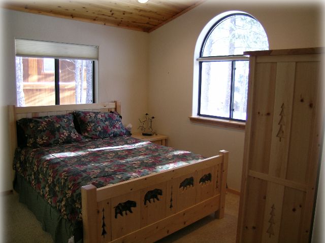 11400 Sun Valley Road Truckee, CA 96161 - Photo 7 of 7 Gallery Image 7