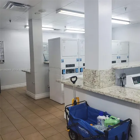 $2,700 | 850 North Miami Avenue, Unit W1508, Miami, FL 33136